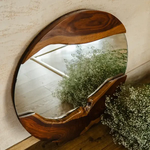 Elegant Rounded Wall Mirror
