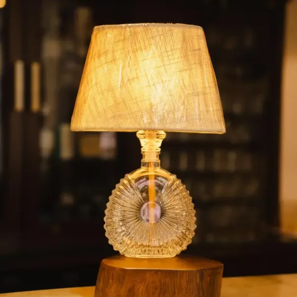 Decanter Bottle Lamp- Rustic Ray