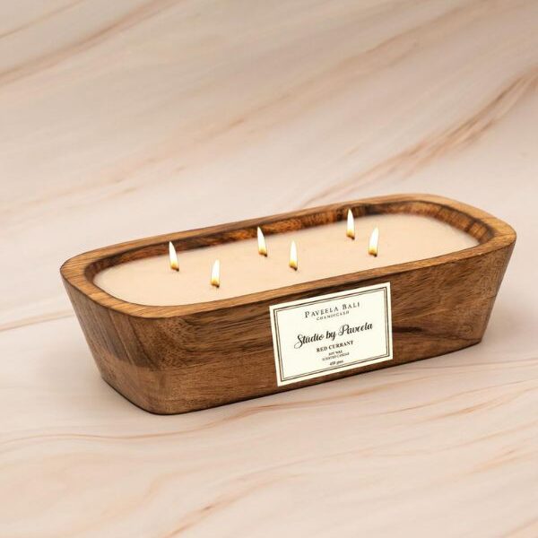 Beeswax 6 Wick Candle in Wooden Bowl