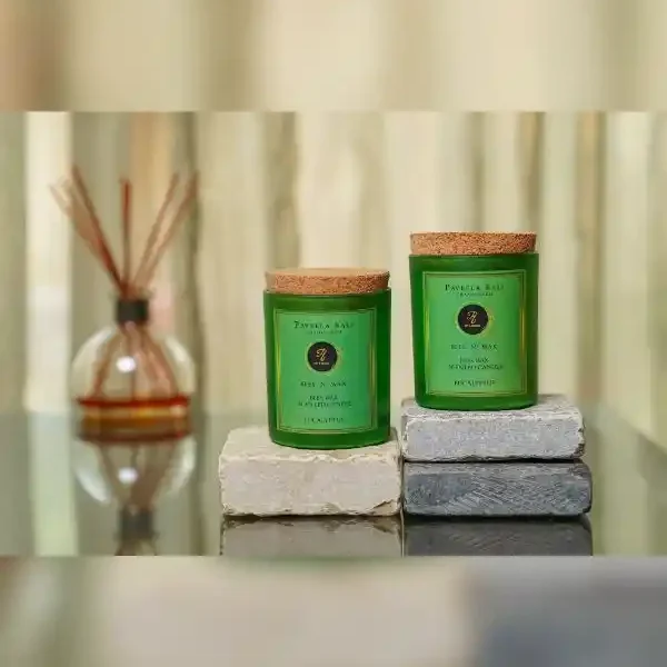 Pure Beeswax scented Candle - Eucalyptus (200 g)